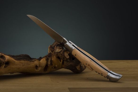 Складаной нож Laguiole 4"3/4 + штопор с ручкой из можжевельника